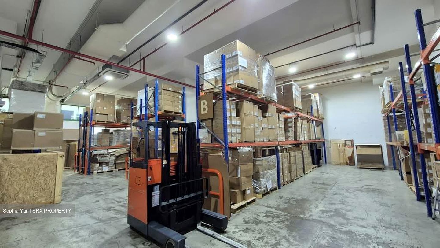 Pantech Business Hub (D5), Factory #548590071